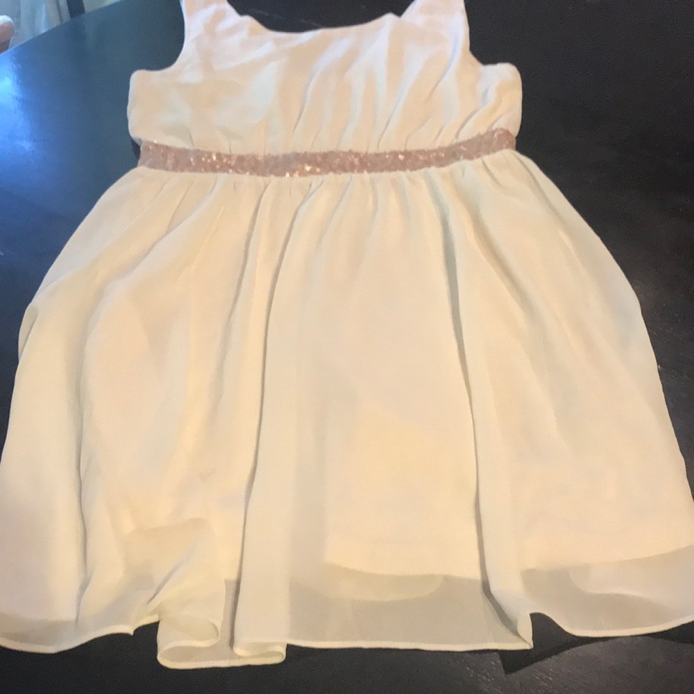 Grecian Size Medium Cream/ Gold Costume ❤️